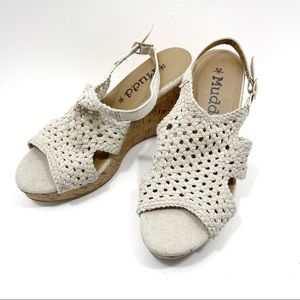 Mudd Cream & Cork Crochet Platform Wedge Sandals 9